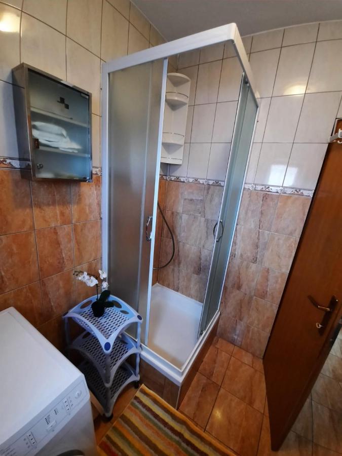Ferienwohnung Anita Vir Exterior foto